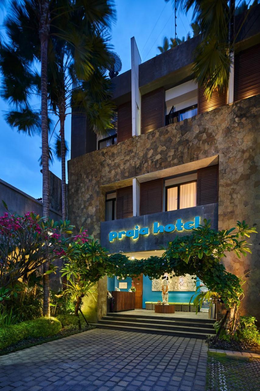 Praja Hotel Denpasar Esterno foto