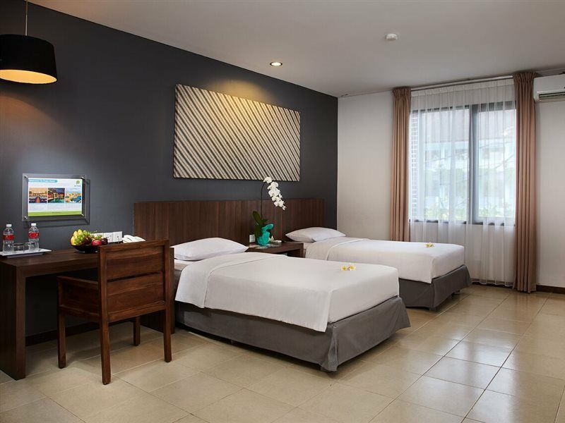 Praja Hotel Denpasar Esterno foto
